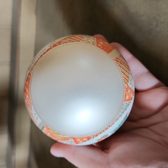 1981 Vintage Hallmark Betsy Clark Glass Ornament - Picture 7 of 9